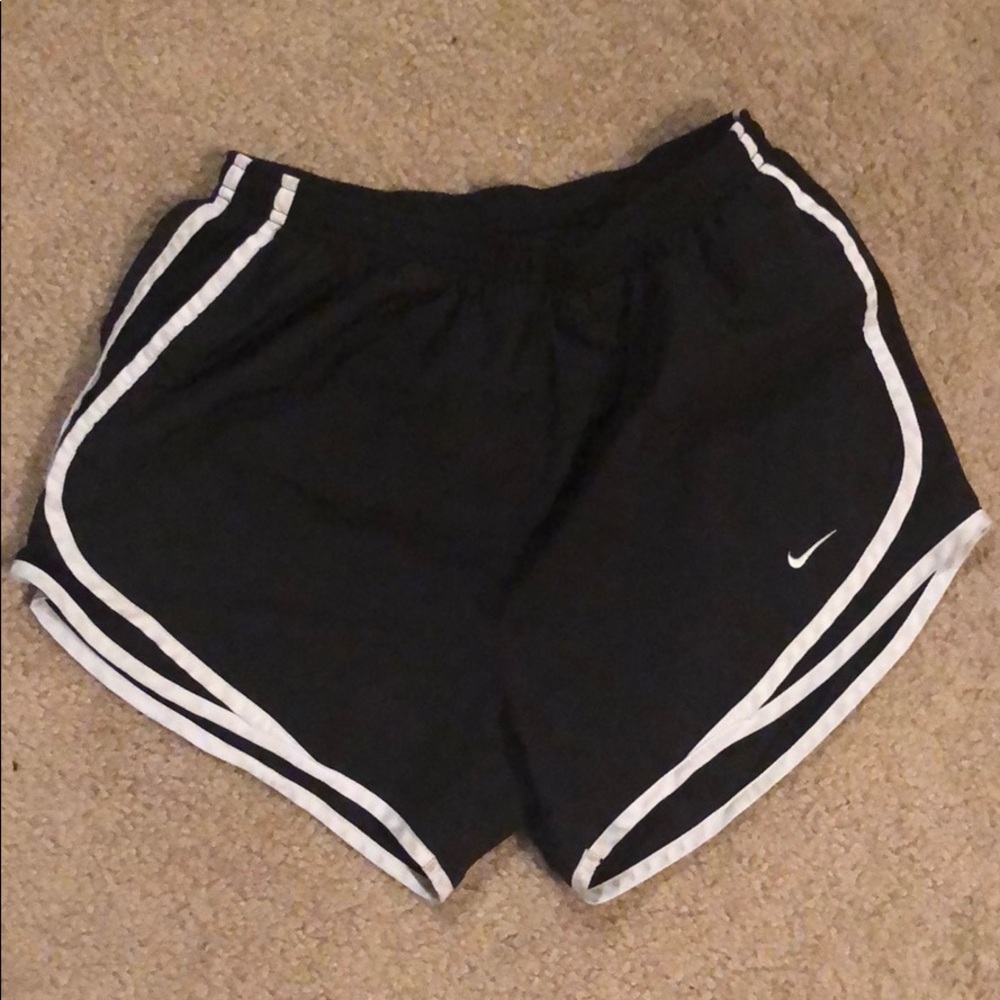 Nike short